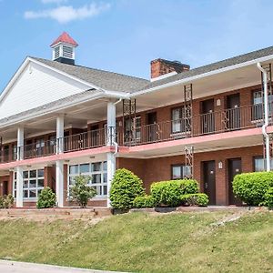 Econo Lodge Williamsport Exterior photo