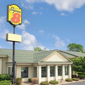 Super 8 By Wyndham Hudson Exterior photo