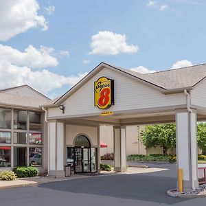 Super 8 By Wyndham Appleton Exterior photo