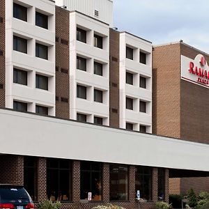 Ramada Plaza By Wyndham Hagerstown Exterior photo