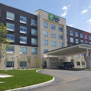 Holiday Inn Express & Suites Toledo West, An Ihg Hotel Exterior photo