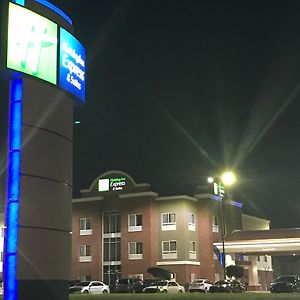 Holiday Inn Express Hotel & Suites Canton, An Ihg Hotel Exterior photo