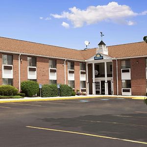 Days Inn By Wyndham Keene Nh Exterior photo