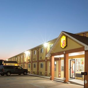 Super 8 By Wyndham Chickasha Exterior photo