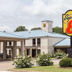 Super 8 By Wyndham Indianola Exterior photo