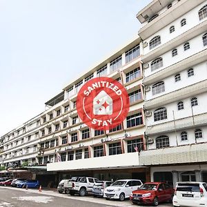 Super Oyo 90602 Hotel Hsiang Garden Sandakan Exterior photo