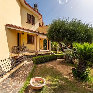 Casa Vacanze L'Ulivo Sant'Antioco Exterior photo