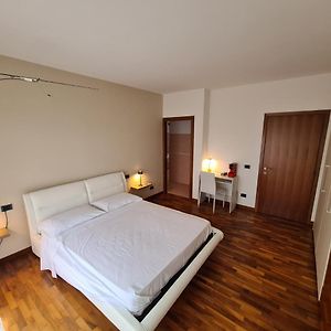 Bed & Breakfast Rezzonico Bassano del Grappa Exterior photo