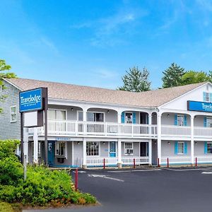 Travelodge By Wyndham Cape Cod Area West Dennis Exterior photo