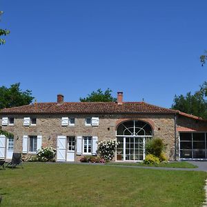 Logis De La Benetiere Treize-Vents Exterior photo