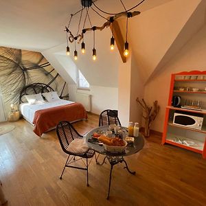 Belle Chambre Double Orange Tout Bonnement Bien Putot-en-Auge Exterior photo