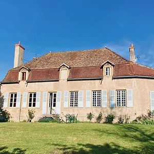 Le Brulon Bourg-le-Comte Exterior photo