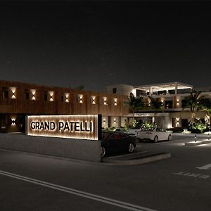 Grand Patelli Myrina Exterior photo