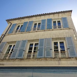 Maison Saint Jacques Aubeterre-sur-Dronne Exterior photo