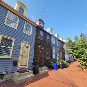The Iris - A Cheerful Midtown Getaway Harrisburg Exterior photo