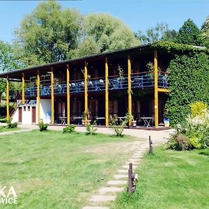 Lávka Park Skochovice Vrané nad Vltavou Exterior photo