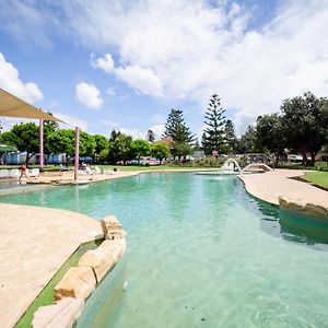 Toowoon Bay Holiday Park Entrance Exterior photo