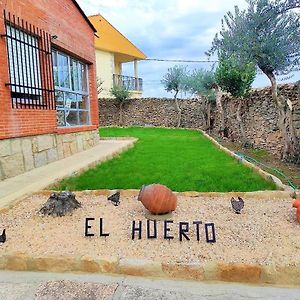 Casa Rural EL HUERTO con Jardín Lumbrales Exterior photo