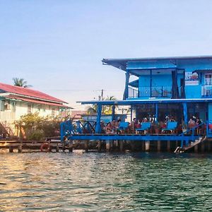 Vista Mar Hotel Bocas del Toro Exterior photo