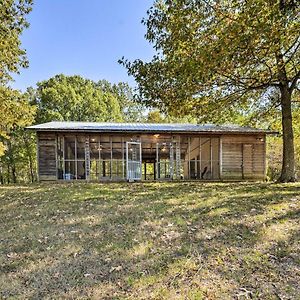 Unique Loft Cabin Fire Pit And Fishing Access! Bells Exterior photo