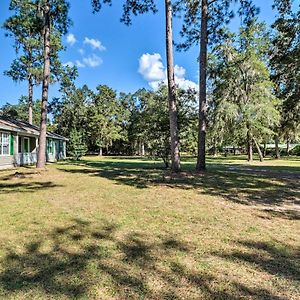 Sunny Abode, 10 Mi To University Of Florida! Gainesville Exterior photo