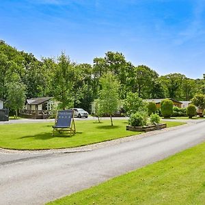 Notter Bridge Holiday Park Landrake Exterior photo