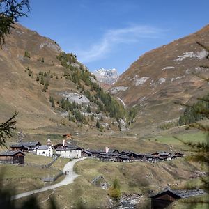 Almhutte Tauber Fane Alm Valles Exterior photo