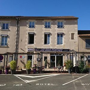 Hôtel Les Deux Porches Verrieres (Charente) Exterior photo