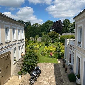 Au Jardin Des Deux Ponts Abbeville Exterior photo