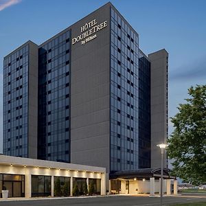 Doubletree By Hilton Pointe Claire Montreal Airport West Pointe-Claire Exterior photo
