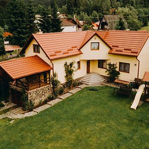 Casa Roland Gheorgheni (Harghita) Exterior photo