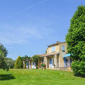 Nice Home In Lancon-Provence Lançon-Provence Exterior photo