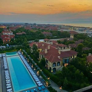 Baku, Sea Breeze On The Shores Of The Caspian Sea Bilgah Exterior photo