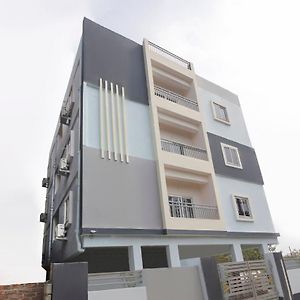 Oyo Rk Hospitality Hyderabad Exterior photo