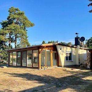 Bungalow Zwischen Wald Und Seen Pretzien Exterior photo