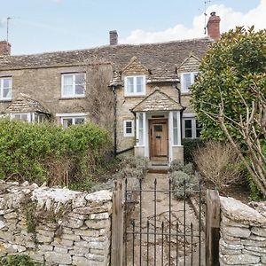 Brooklands Chedworth Exterior photo