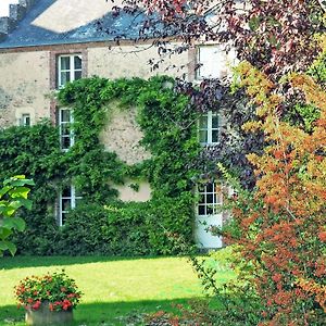 Nice Home In Conflans Sur Anille With Kitchen Conflans-sur-Anille Exterior photo