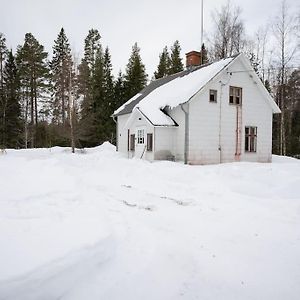 Rustic Home Surrounded By Forest In Skelleftea Skellefteå Exterior photo