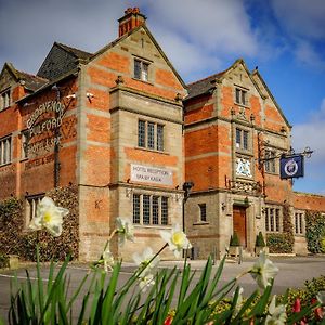 Grosvenor Pulford Hotel & Spa Exterior photo