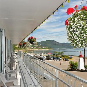 Auberge Sur Mer Charlevoix Saint-Siméon Exterior photo