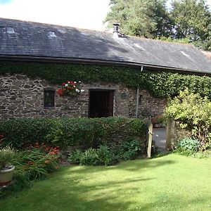 Church Barn Harberton Exterior photo