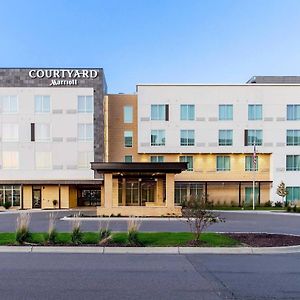 Courtyard By Marriott St Paul Woodbury Exterior photo