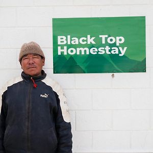 Black Top Homestay Chushul Exterior photo