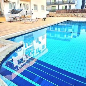Gems'S Apartment - Luxury 3 Bedroom Penthouse With Pool Karavas (Northern Cyprus) Exterior photo