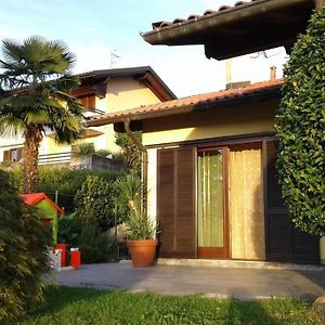 Your Family Home In Luino Exterior photo