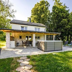 Cozy House In Nature With Hot Tub - Happy Rentals Kelemen Exterior photo