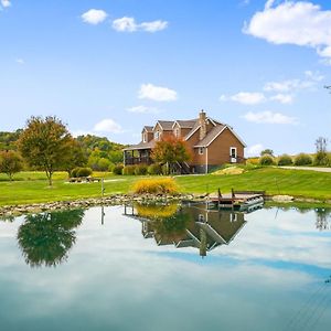 18 Person Retreat Swimming Pond Hot Tub And More Logan Exterior photo