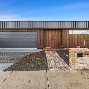 Amongst The Tea Trees Inverloch Exterior photo