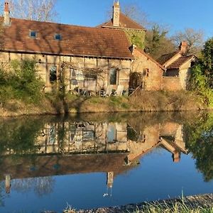 Tranquillitude Au Moulin Bouquet La Chapelle-aux-Chasses Exterior photo