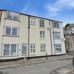 4 Seaview Looe Exterior photo